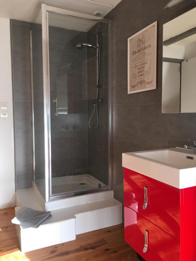 Gites De La Touche Aux Pourvoirs Combourg Ngoại thất bức ảnh