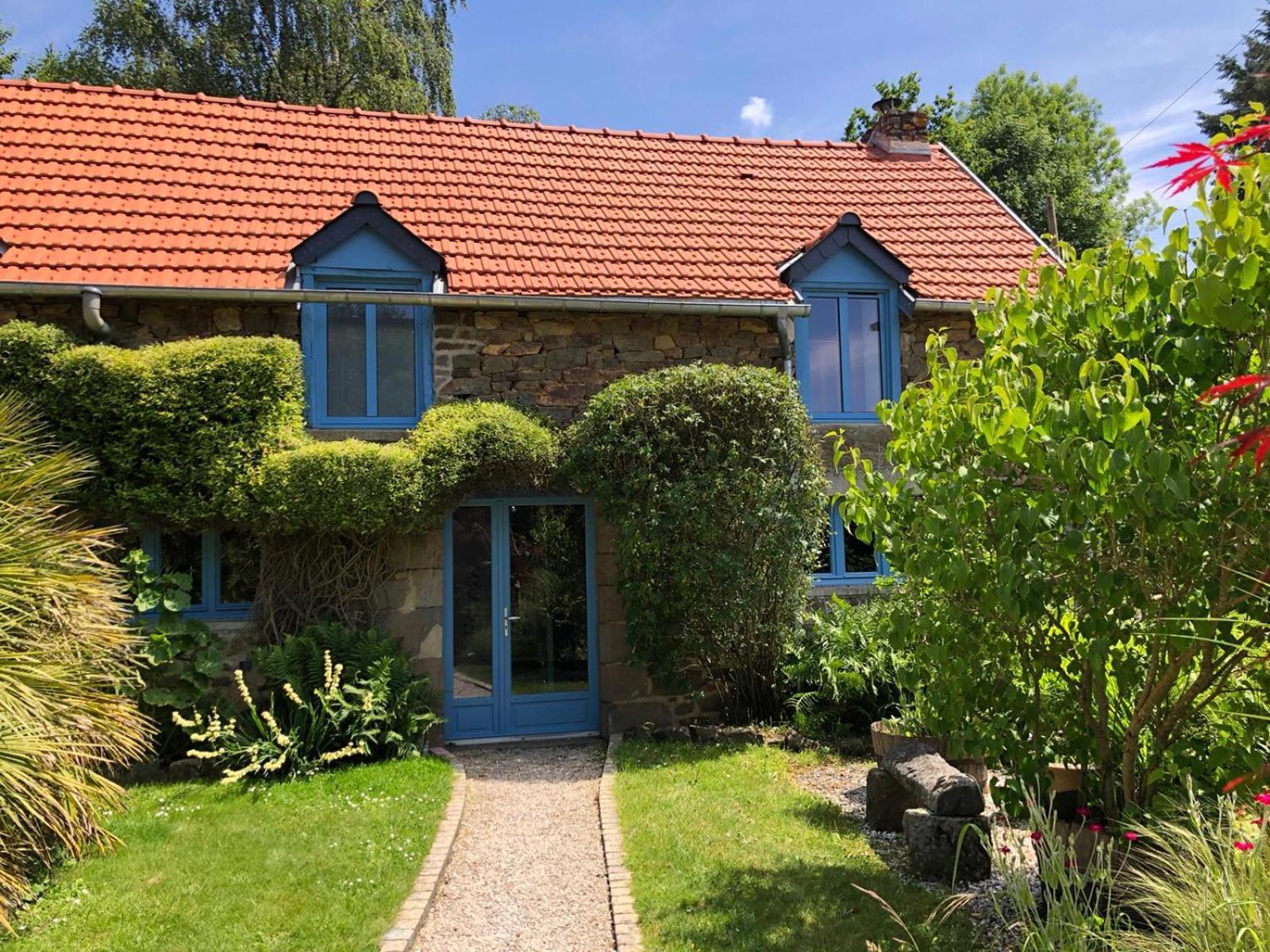 Gites De La Touche Aux Pourvoirs Combourg Ngoại thất bức ảnh