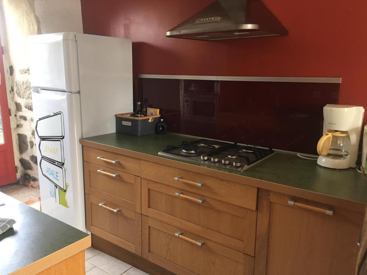 Gites De La Touche Aux Pourvoirs Combourg Ngoại thất bức ảnh
